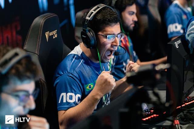 CS2 tournament moment, player celebrating victory, esports stage